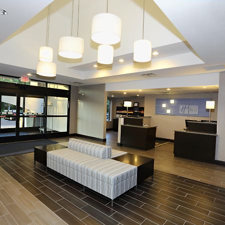 Holiday Inn Express Brentwood-South Cool Springs By Ihg Екстериор снимка