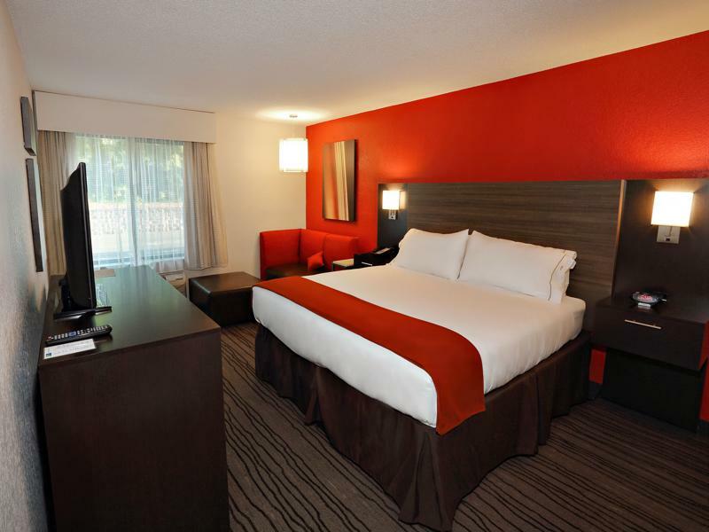 Holiday Inn Express Brentwood-South Cool Springs By Ihg Екстериор снимка