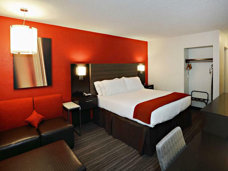 Holiday Inn Express Brentwood-South Cool Springs By Ihg Екстериор снимка